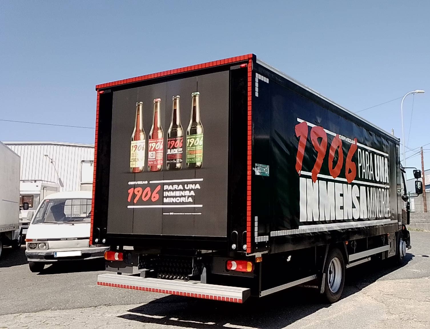 Empresa de carrocería en Coruña - Carroceros del Noroeste